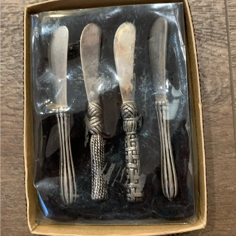 Set of knife